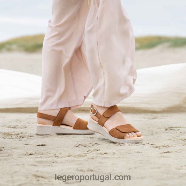 mulheres balançar pão de gengibre 2DDR90 Legero