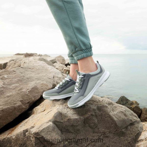 mulheres fumo pronto 2DDR109 Legero